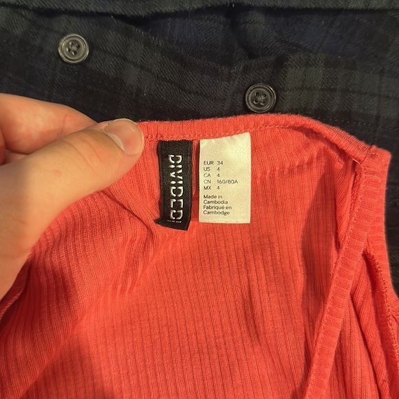 EUC Divided dress size 4 women’s - Picture 8 of 9